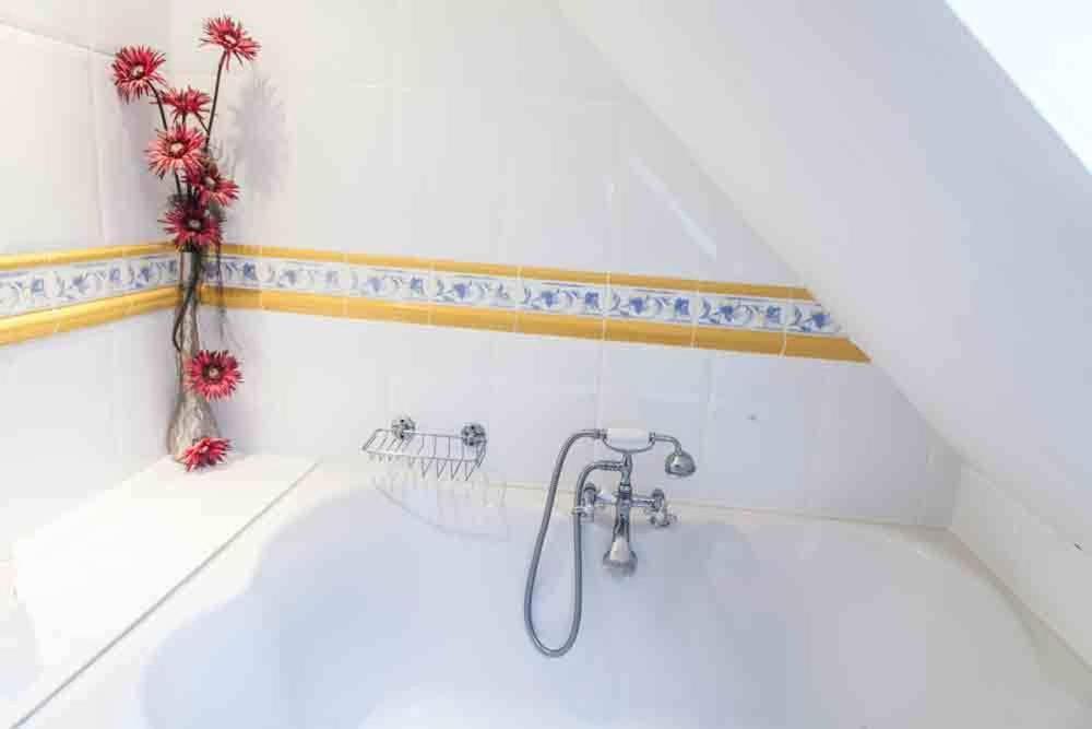 فندق Little Red Rooster Rest تينبي الغرفة الصورة